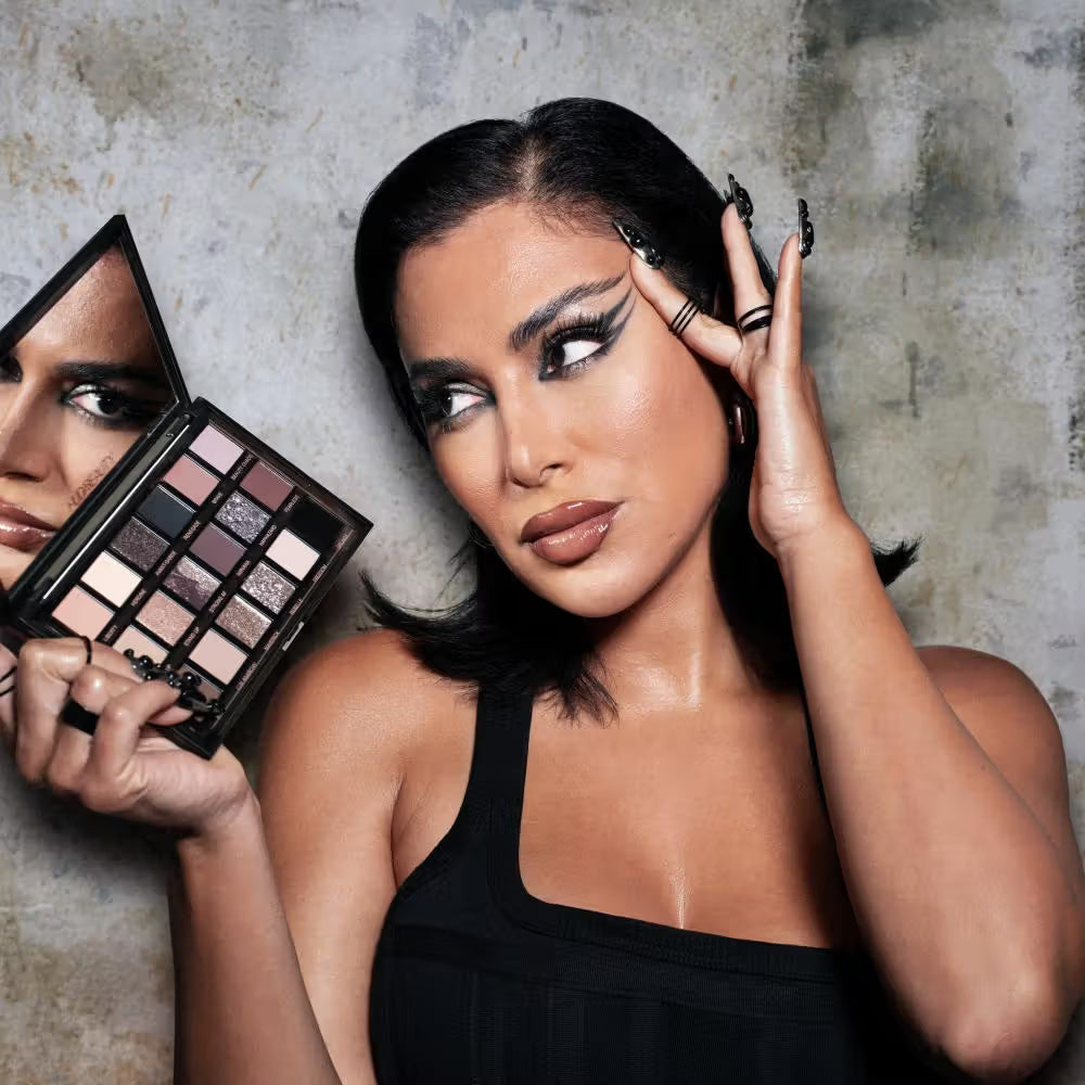 HUDA BEAUTY EYESHADOW PALETTE