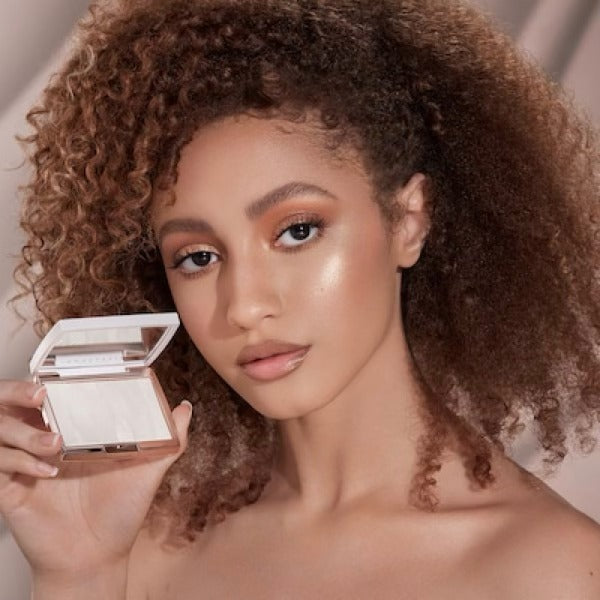 Iced Out Illuminating Powder Highlighter