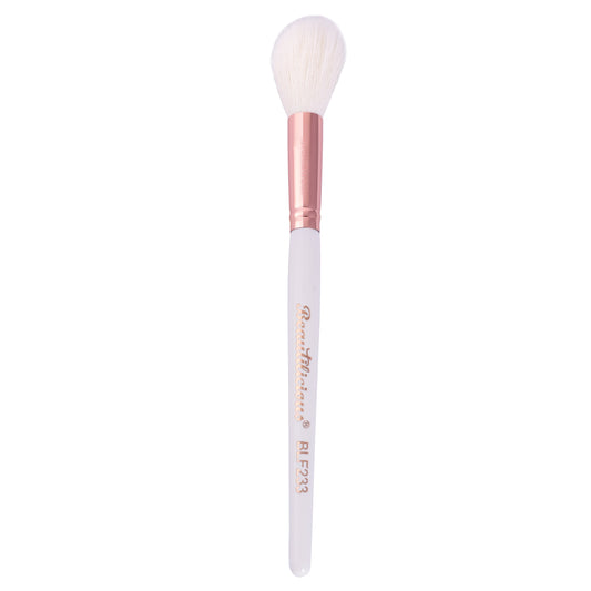 Freestyle Cheek Brush - BLF 233