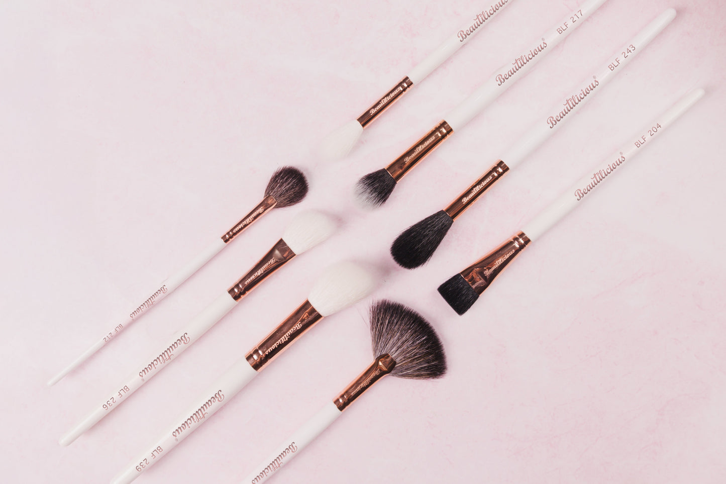 Well Defined Sculpted Brush Set (Face Brushes Only) (8 Brushes)