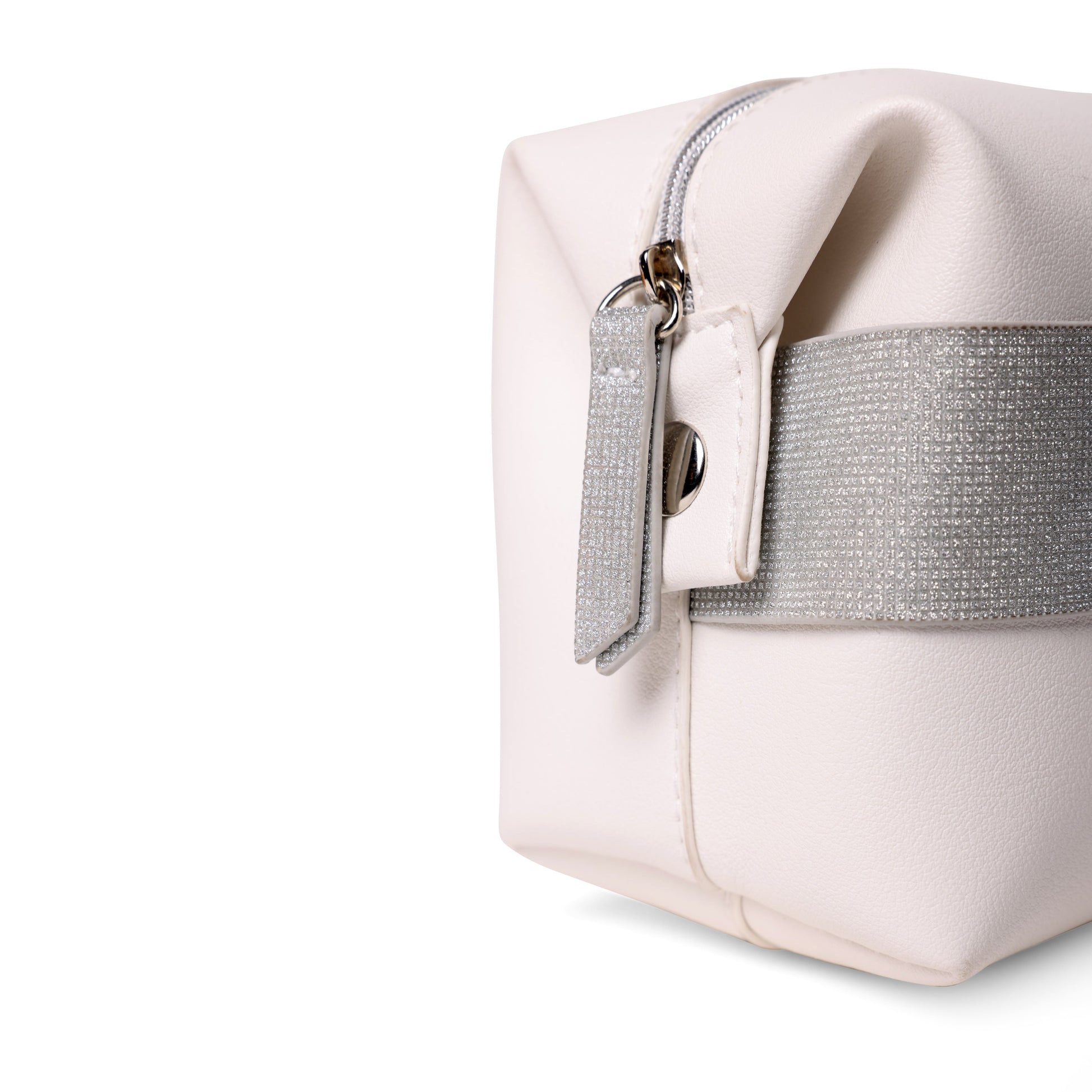 Beautilicious Glittery White Pouch