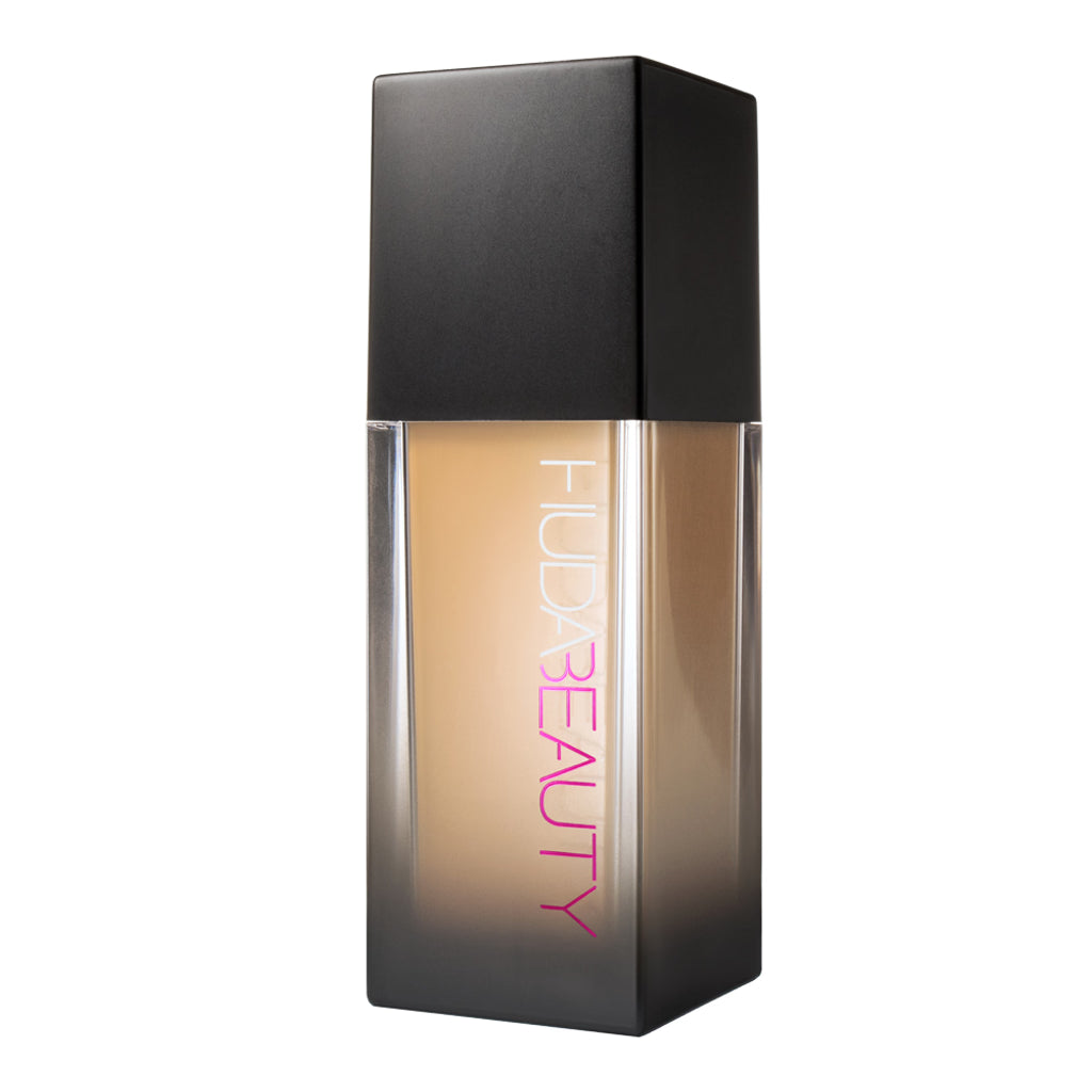 HUDA BEAUTY FAUNDATION STICK