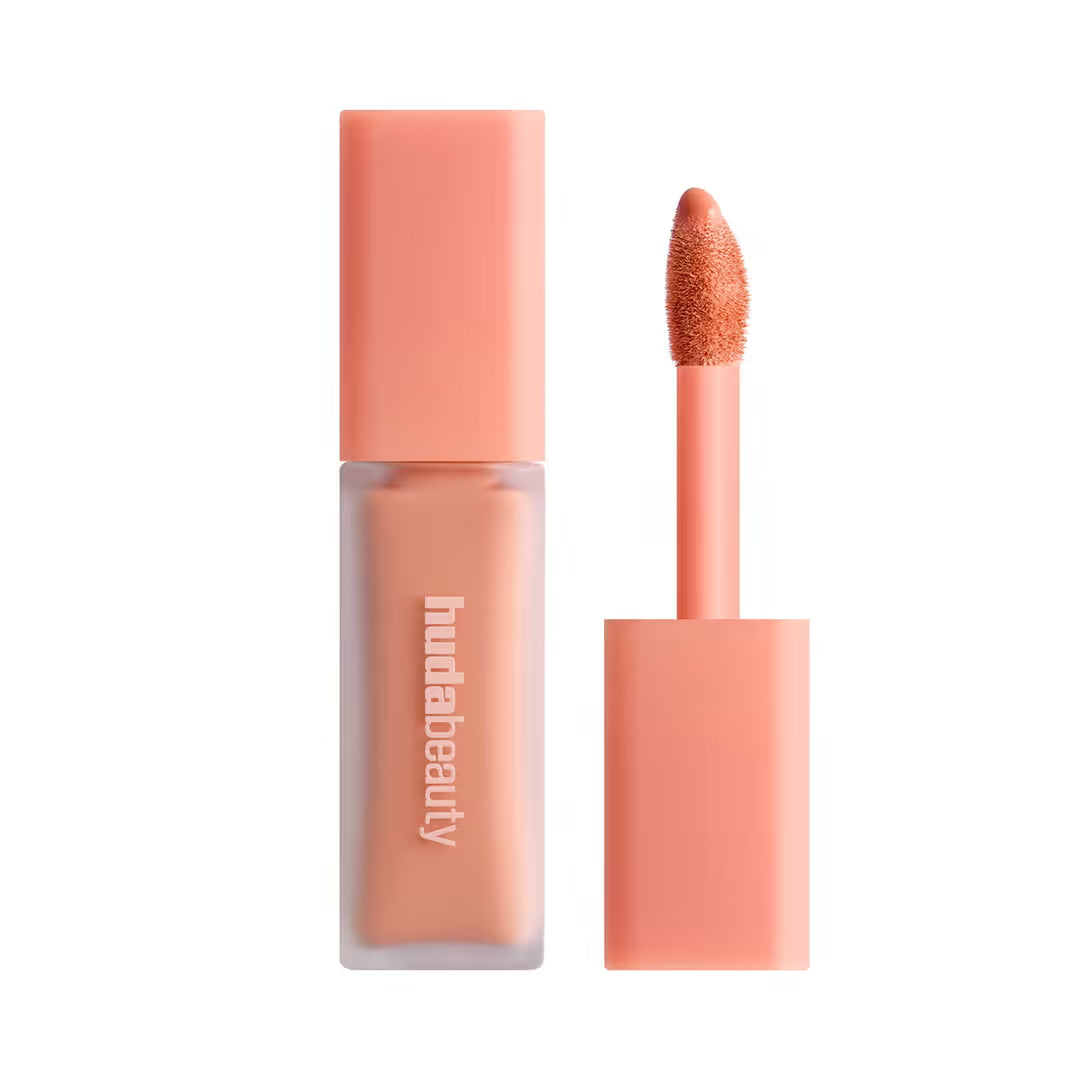 HUDA BEAUTY LIQUID CONCEALER