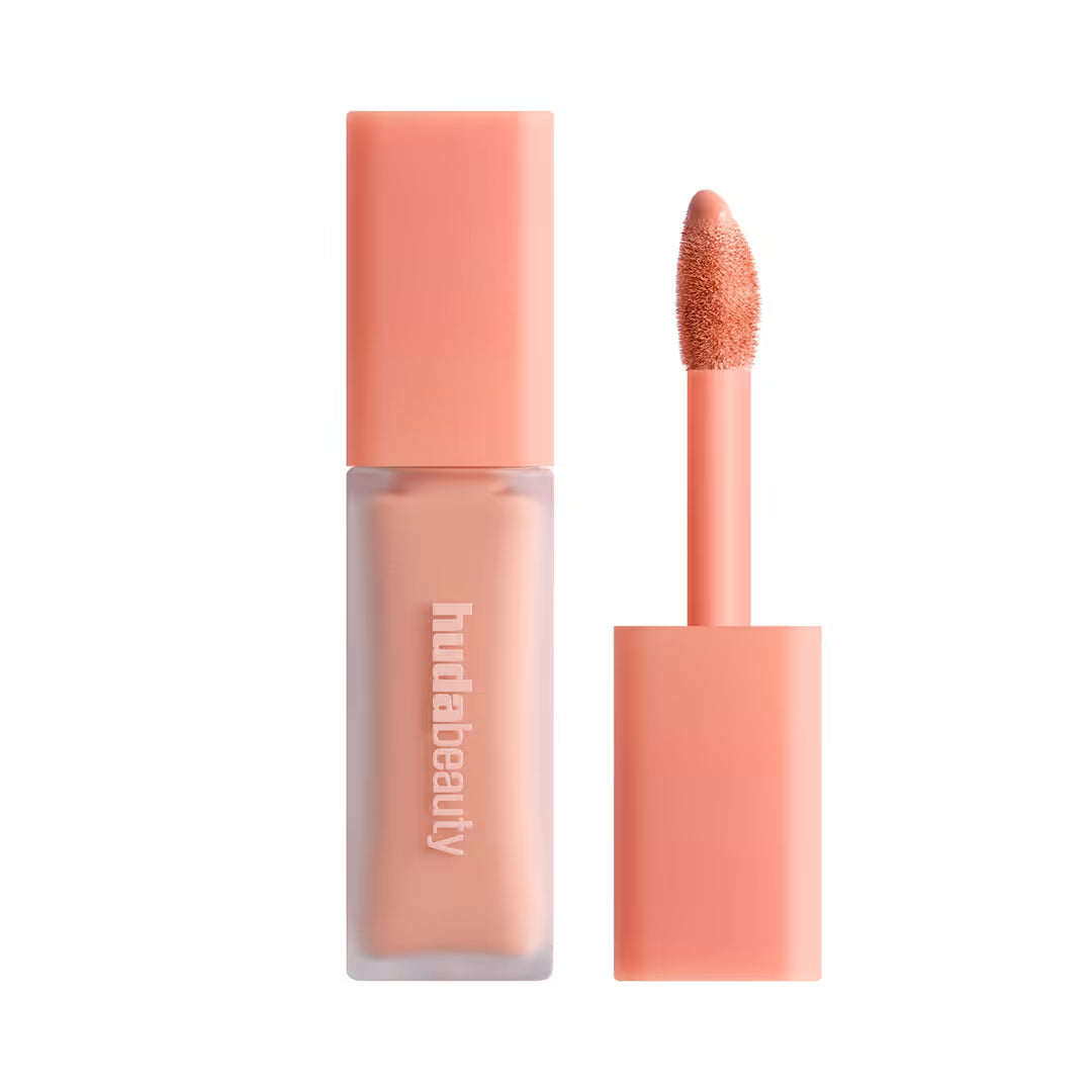 HUDA BEAUTY LIQUID CONCEALER