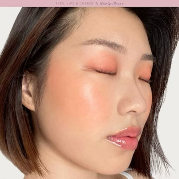 Stay Vulnerable Melting Cream Blush