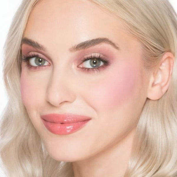 Cloud Crush Blurring Powder Blush