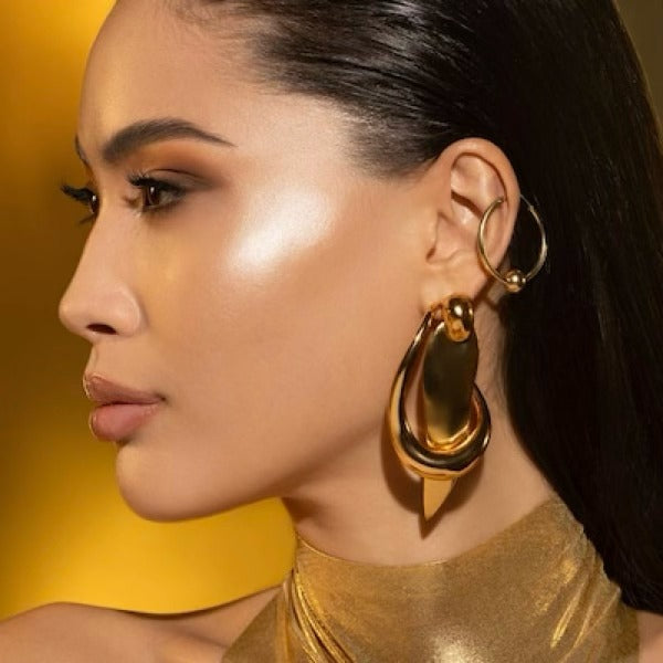 Golden Highlighter Trio Multi-Use Hybrid Glow Palette