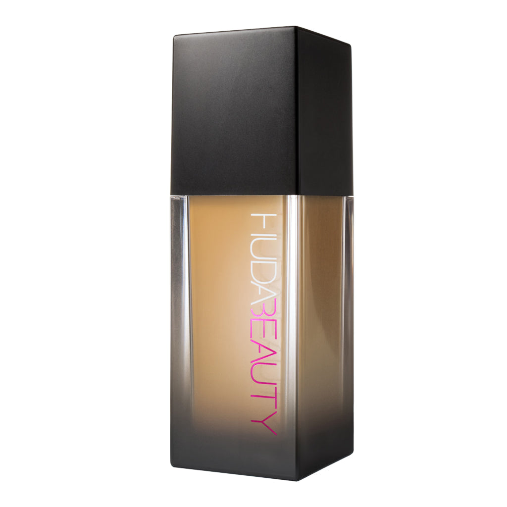 HUDA BEAUTY FAUNDATION STICK